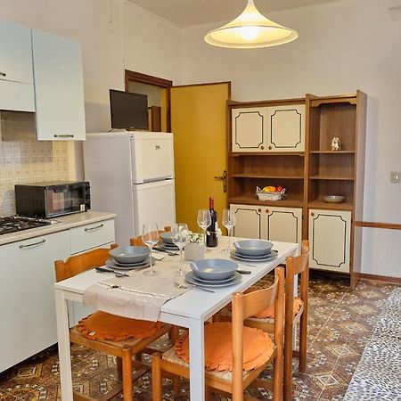 Peaceful Flat With Direct Beach Access Rosolina Mare Zewnętrze zdjęcie