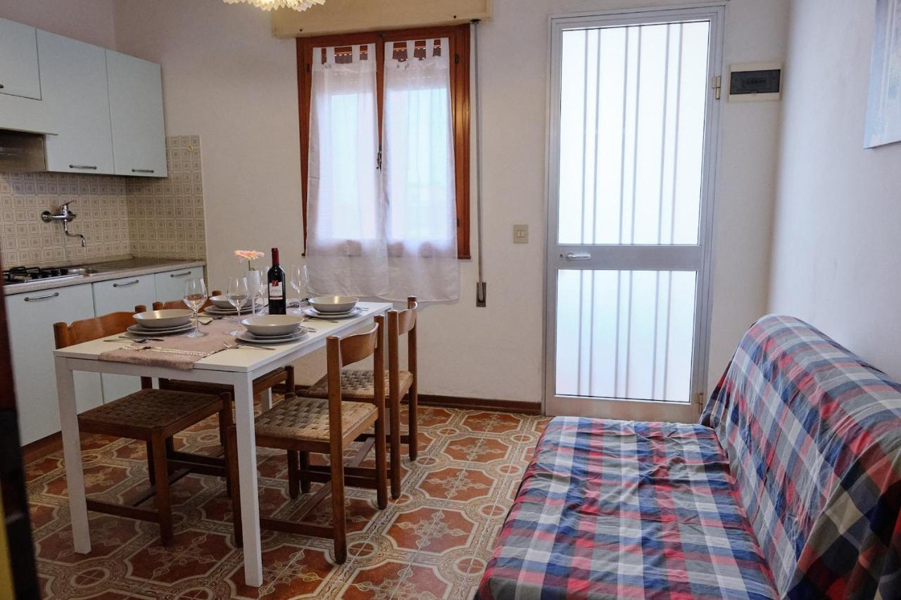 Peaceful Flat With Direct Beach Access Rosolina Mare Zewnętrze zdjęcie